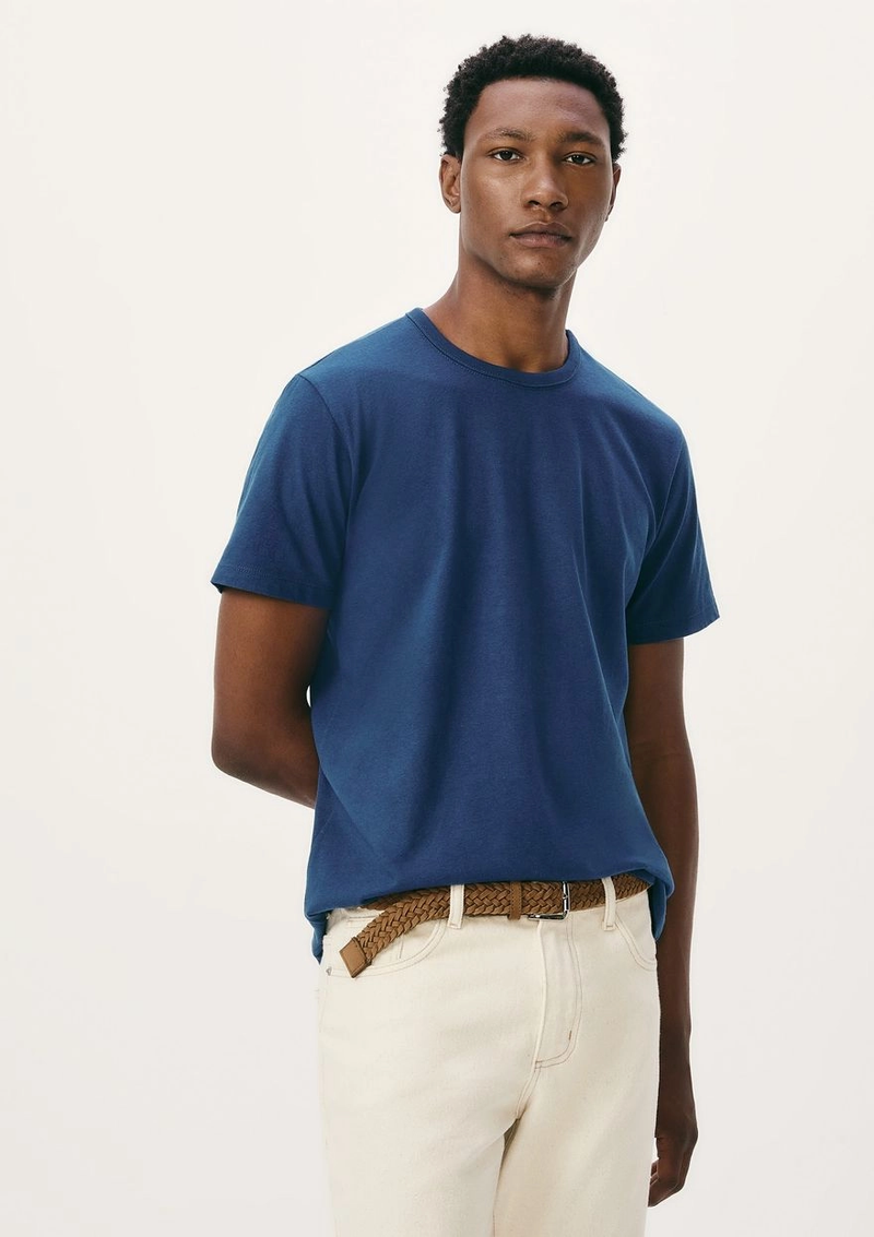 camiseta básica masculina manga curta slim: pague 2 leve 3 por 97,90